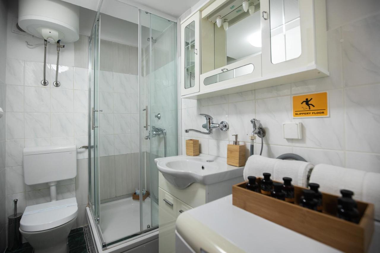 Apartment Mari ดูบรอฟนิก ภายนอก รูปภาพ